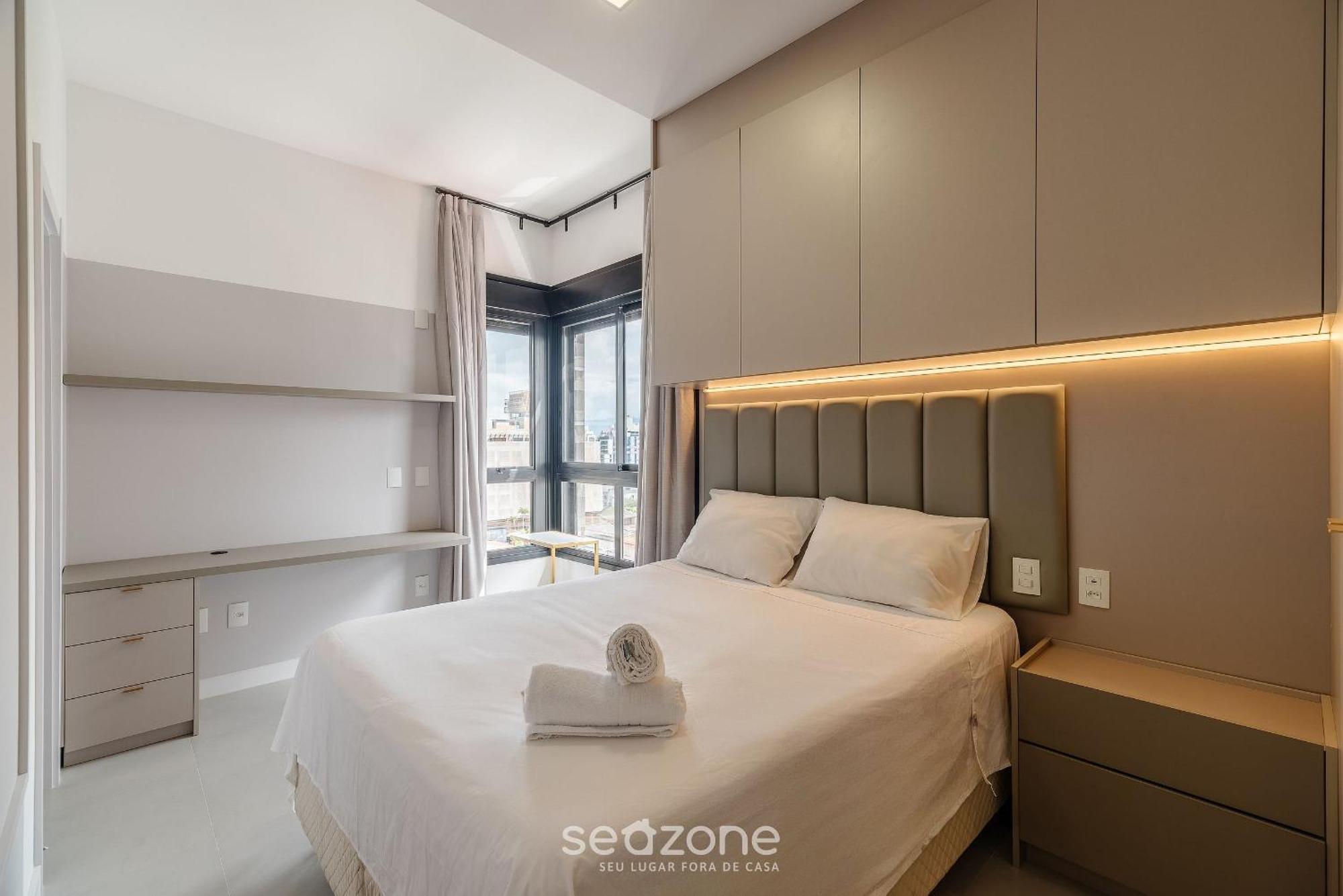 Lgds - Apartamentos No Centro De ฟลอเรียนอโปลิส ภายนอก รูปภาพ