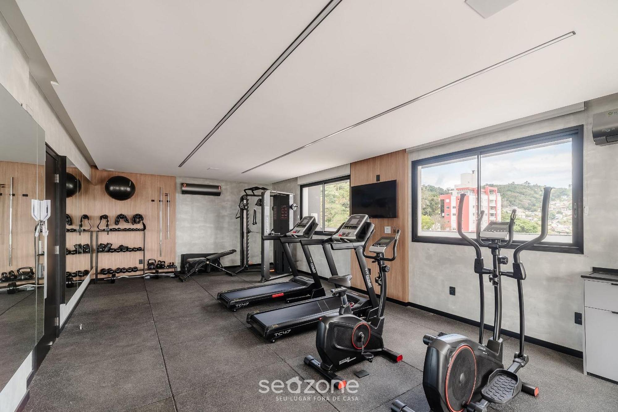 Lgds - Apartamentos No Centro De ฟลอเรียนอโปลิส ภายนอก รูปภาพ
