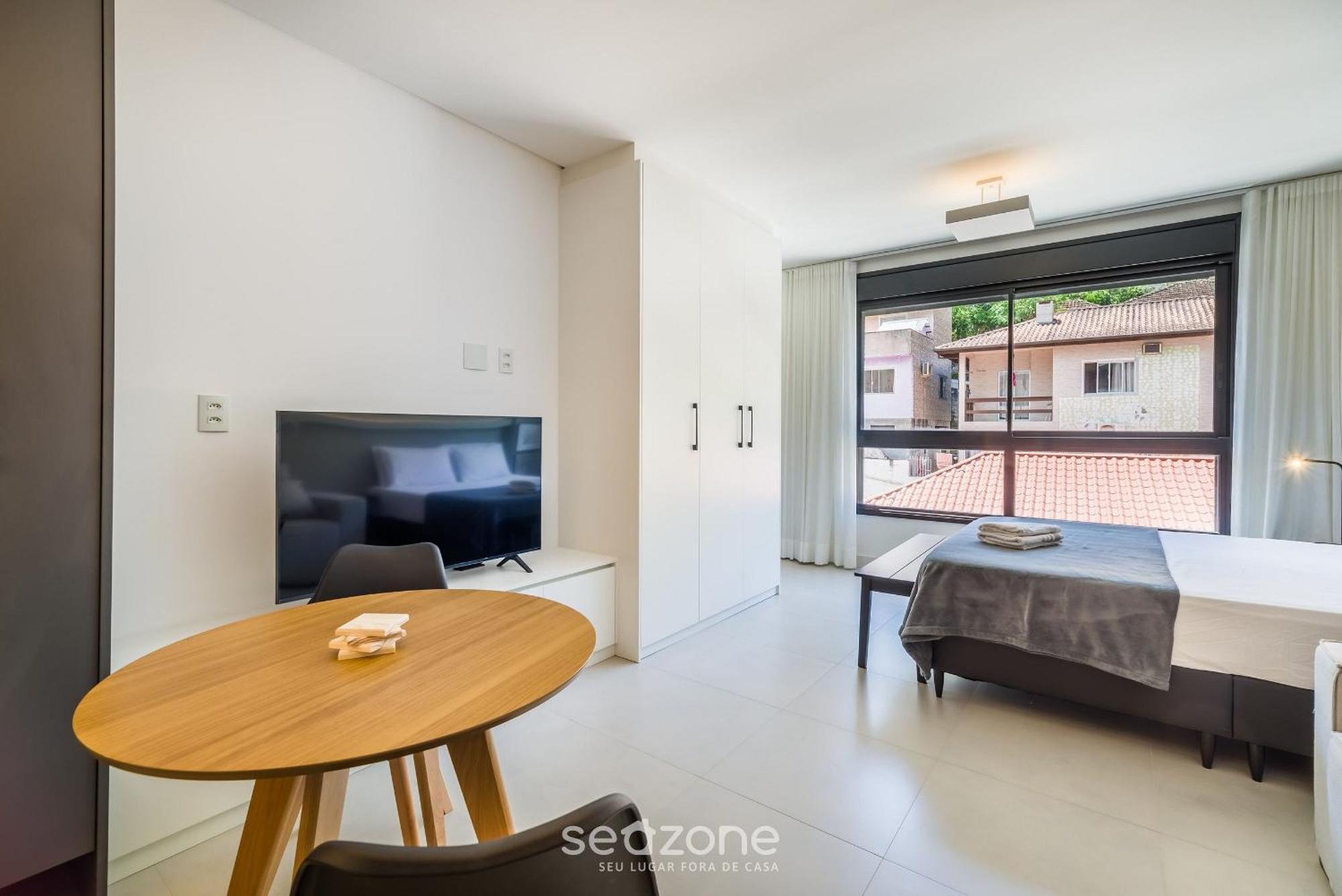 Lgds - Apartamentos No Centro De ฟลอเรียนอโปลิส ภายนอก รูปภาพ
