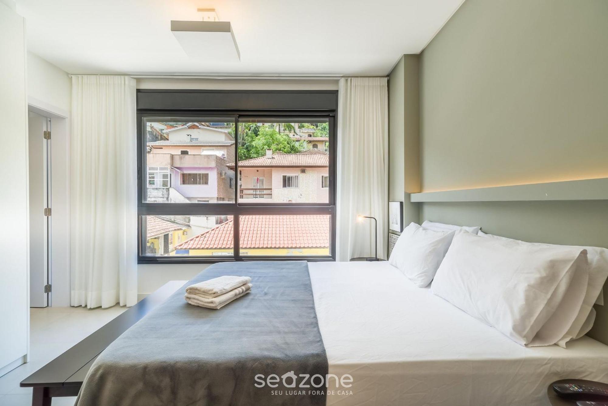 Lgds - Apartamentos No Centro De ฟลอเรียนอโปลิส ภายนอก รูปภาพ