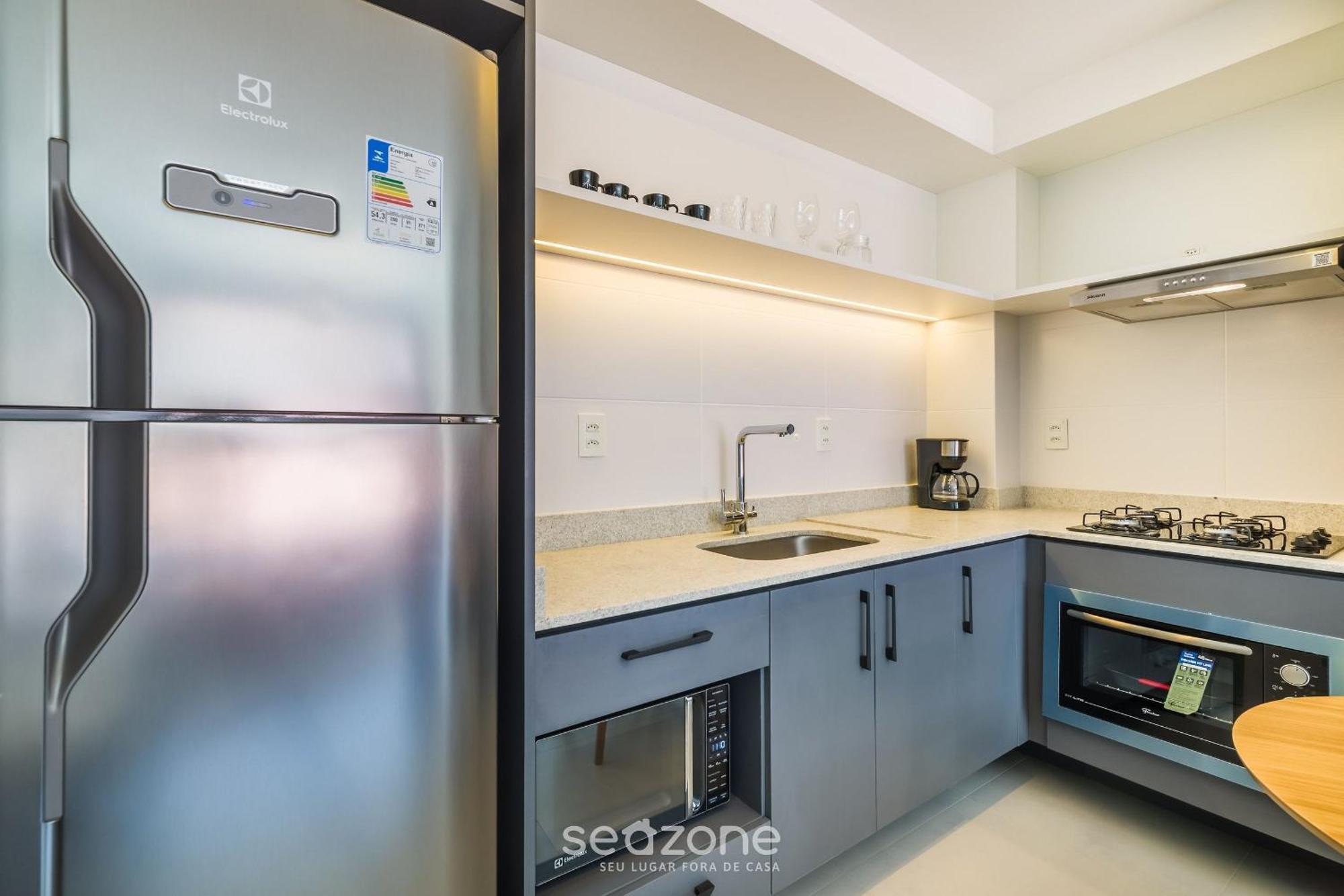 Lgds - Apartamentos No Centro De ฟลอเรียนอโปลิส ภายนอก รูปภาพ