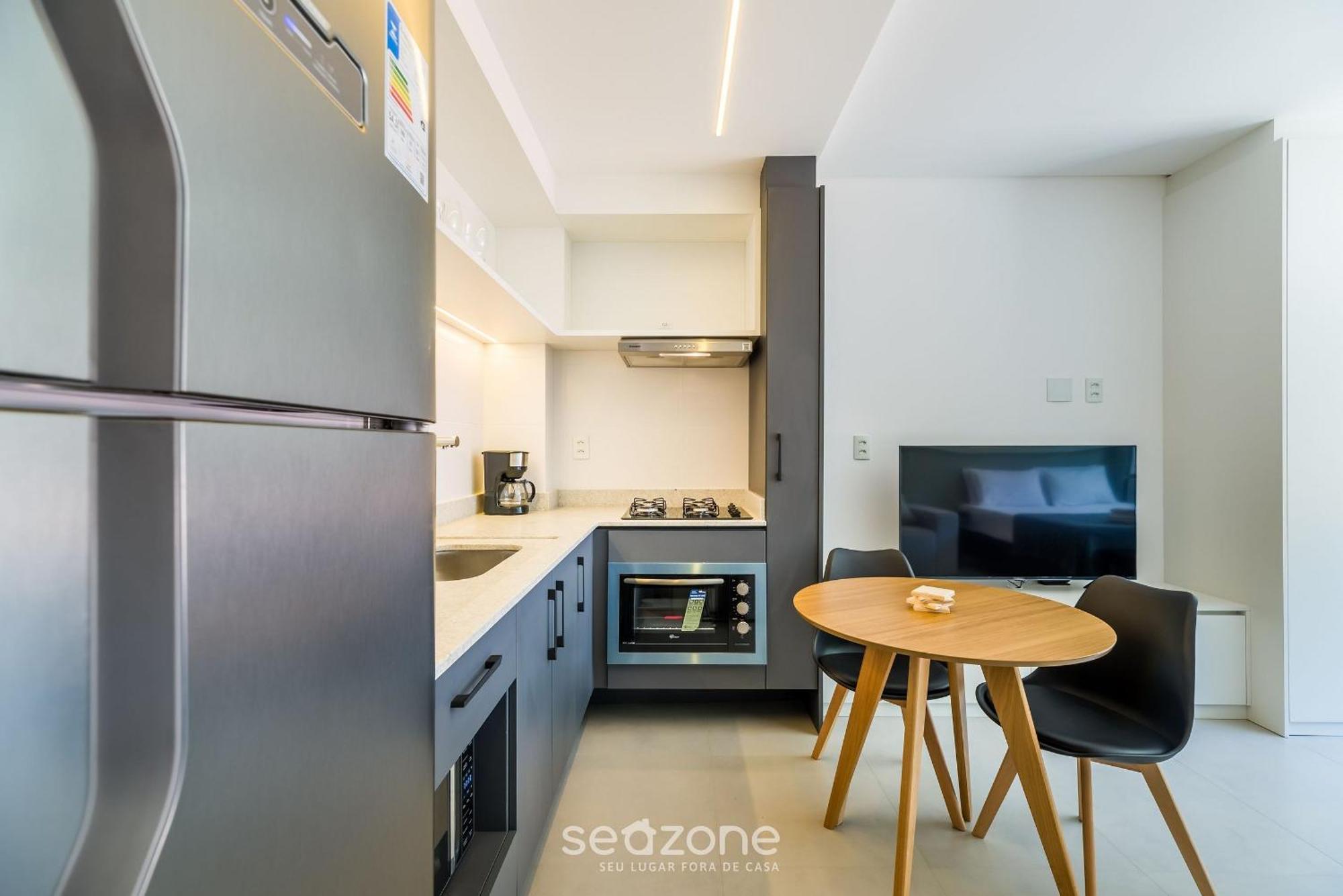 Lgds - Apartamentos No Centro De ฟลอเรียนอโปลิส ภายนอก รูปภาพ